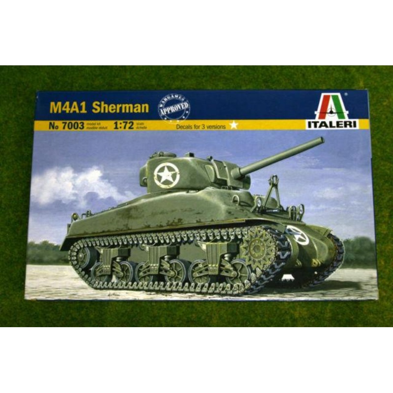 ITALERI 1/72 scale WW2 US / ALLIED M4 SHERMAN tank
