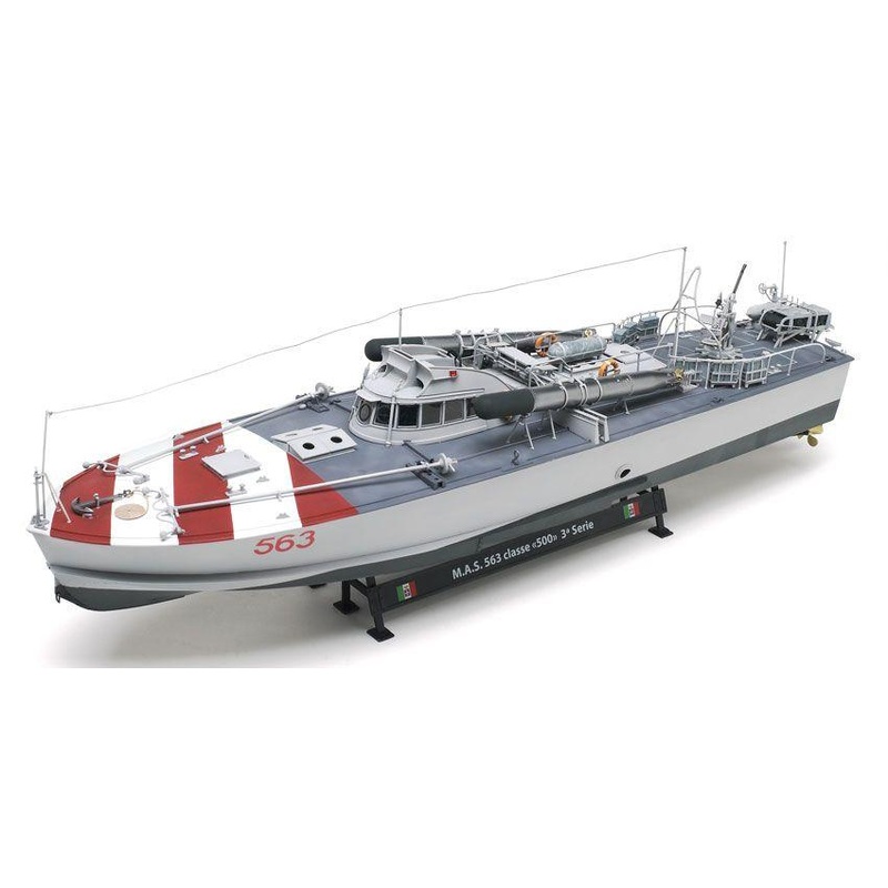 Italeri 1/35 M.A.S. 568 4a Series motor torpedo boat with crew