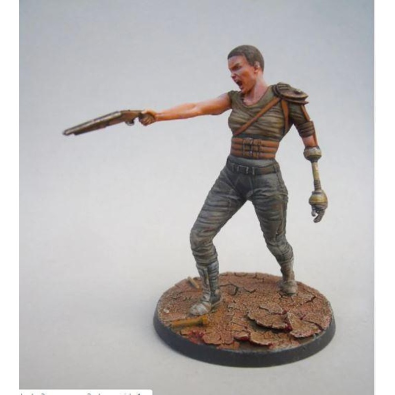 1/35 Scale resin model kit Wastelander Furie