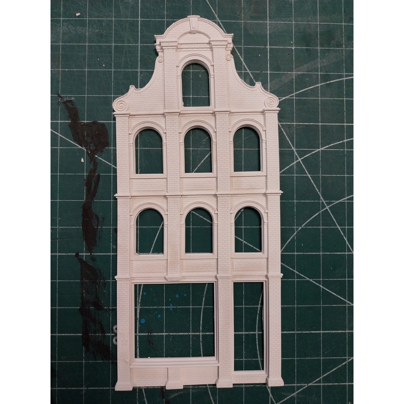 FoG Models 1/35 scale WW2 Antwerp town house facade 125mm x 275mm