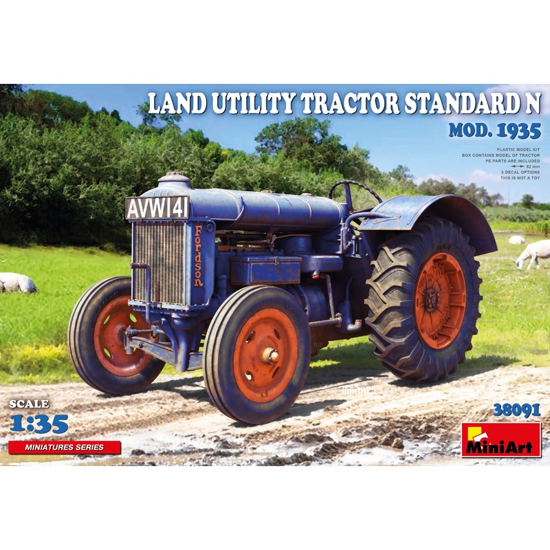 Miniart 1/35 scale LAND UTILITY TRACTOR STANDARD N MOD. 1935