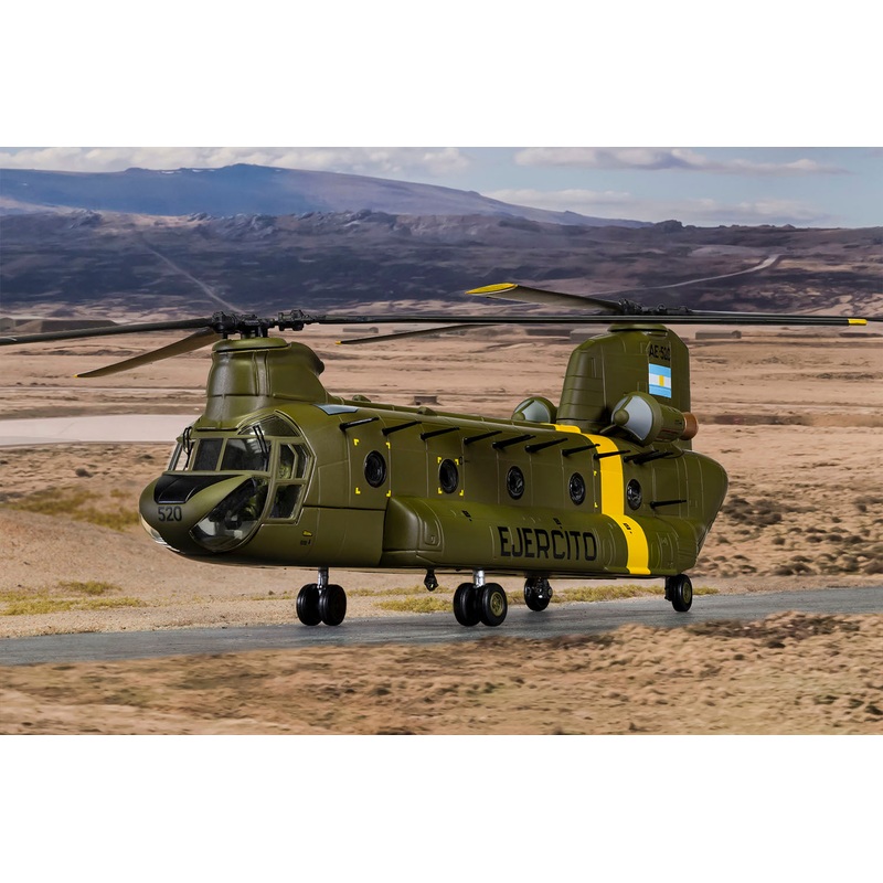 Corgi AA34217 Boeing CH-47C Chinook AE-520, Falklands War 1982