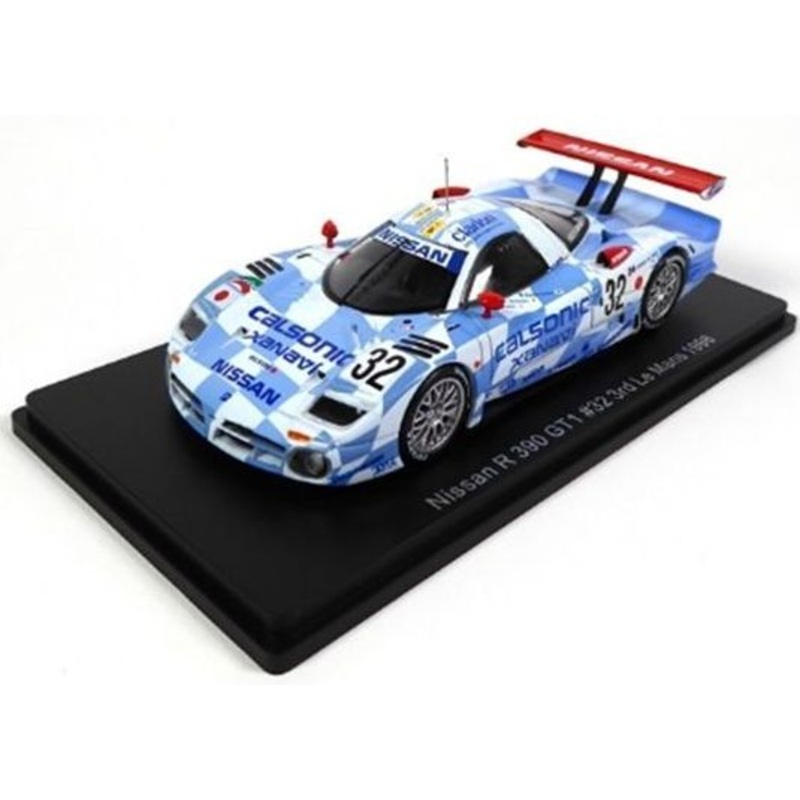 Nissan R 390 GT1 #32 3rd Le Mans 1998 A Suzuki – K Hoshino – M Kageyama