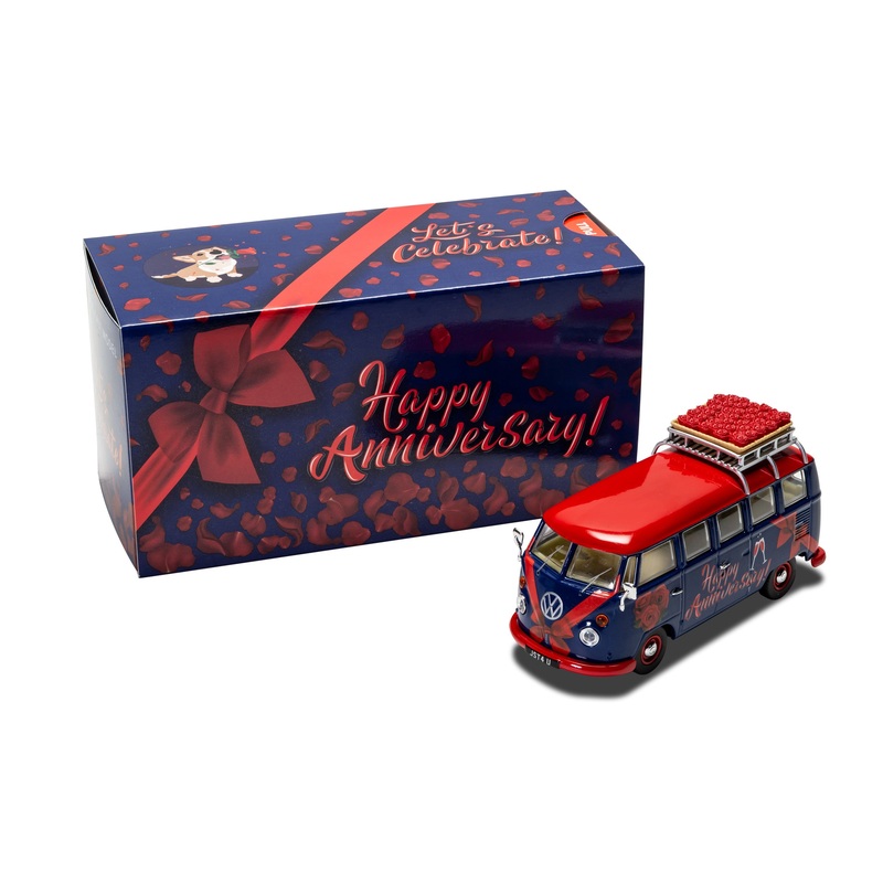 Corgi CC02735 Volkswagen Campervan Happy Anniversary