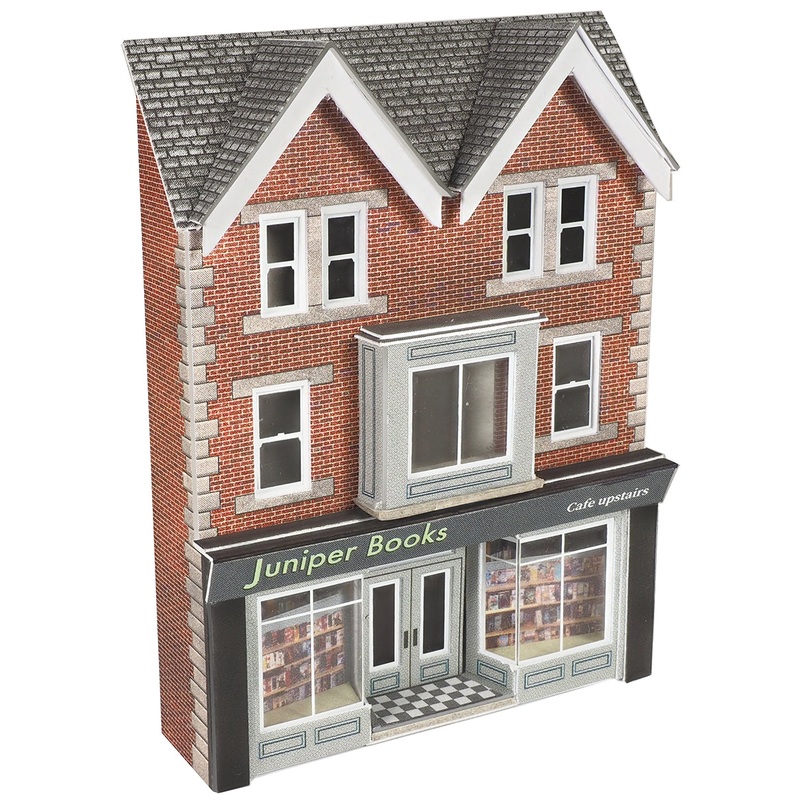 PN974 N SCALE LOW RELIEF SHOP FRONT No7 HIGH STREET