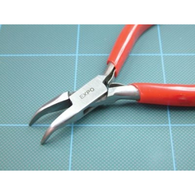 Curved Nose Pliers with Plain Jaws
