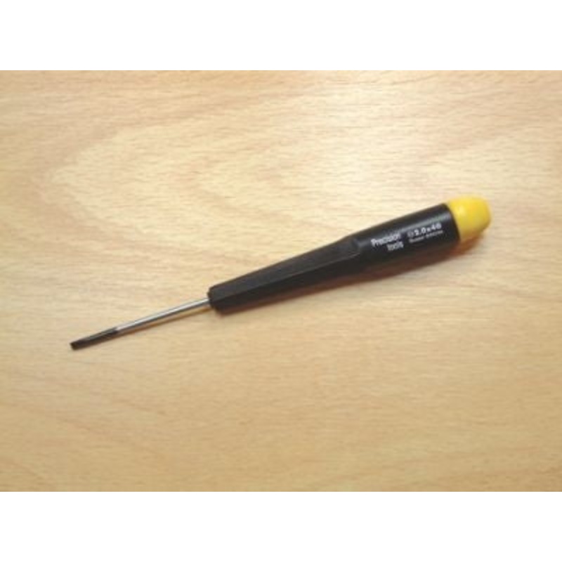 Flatblade Screwdriver 2.4 x 40
