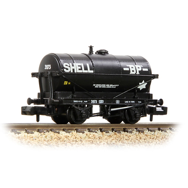 Graham Farish N Gauge 373-660 14T Tank Wagon ‘Shell/BP’ Black