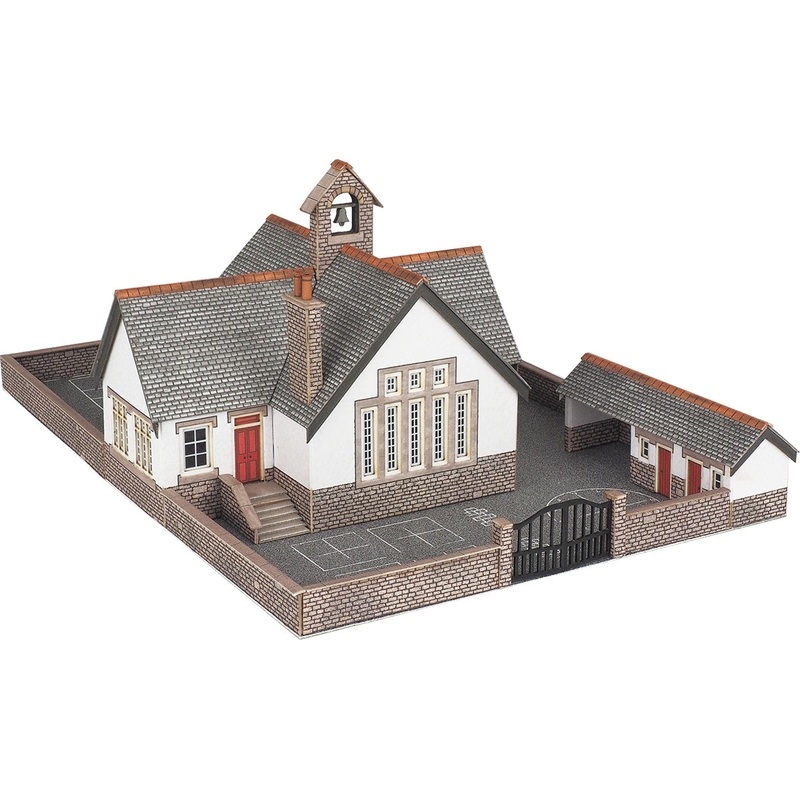PN153 N Gauge Village School