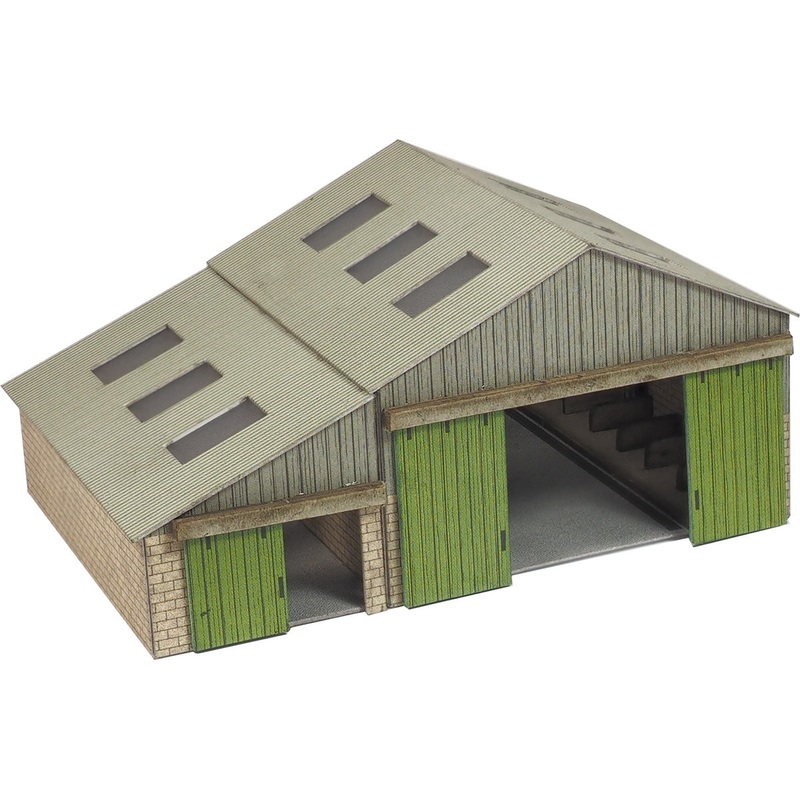 PN951 N Gauge Manor Farm Buildings
