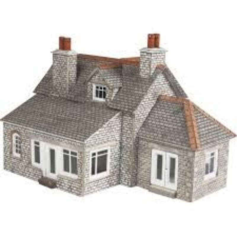 PN157 N Gauge Grange House