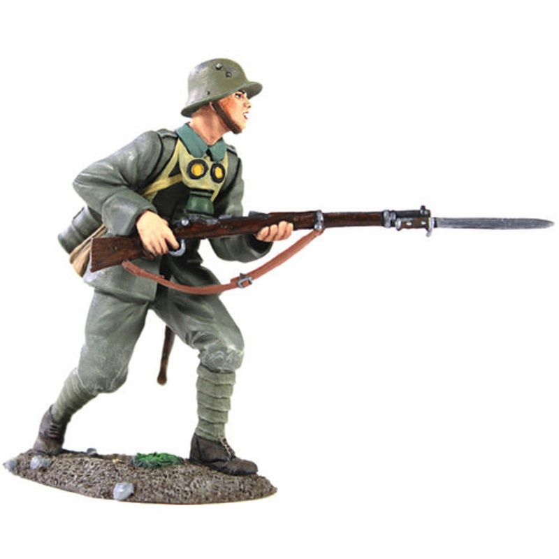 SALE – 1916-18 German Infantry Advancing No.2
