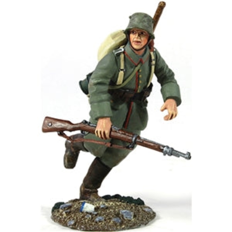 SALE – 23058 1916-18 German Infantry Pioneer Running