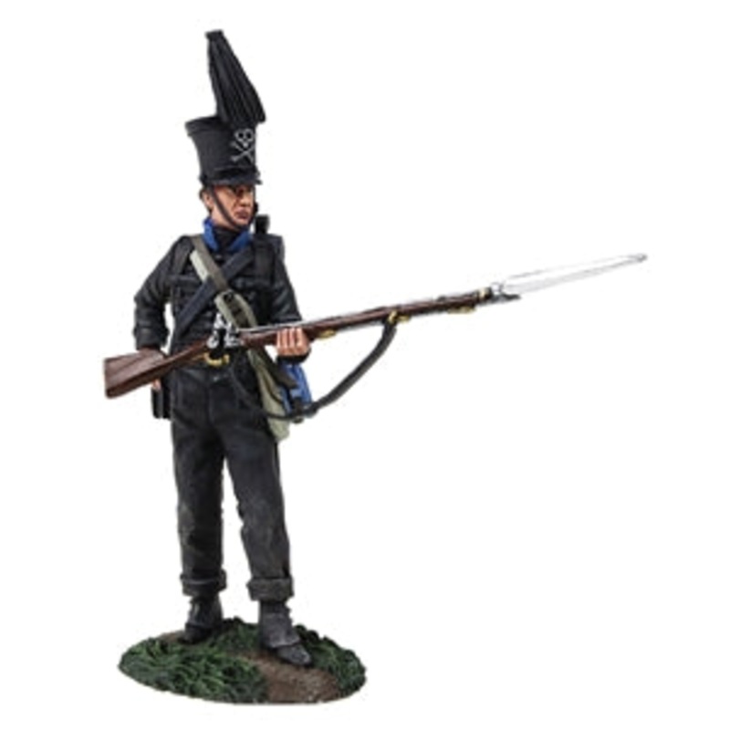 SALE – 36154 Brunswick Leib Battalion Reaching for Cartridge