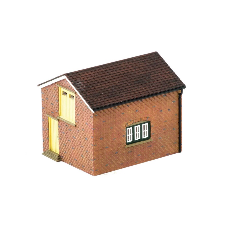 Hornby R9808 OO Gauge Timber Store and Workshop