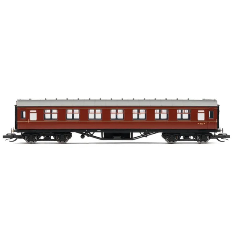 HORNBY TT4033 BR 57′ Corridor Third, M1832M – Era 5