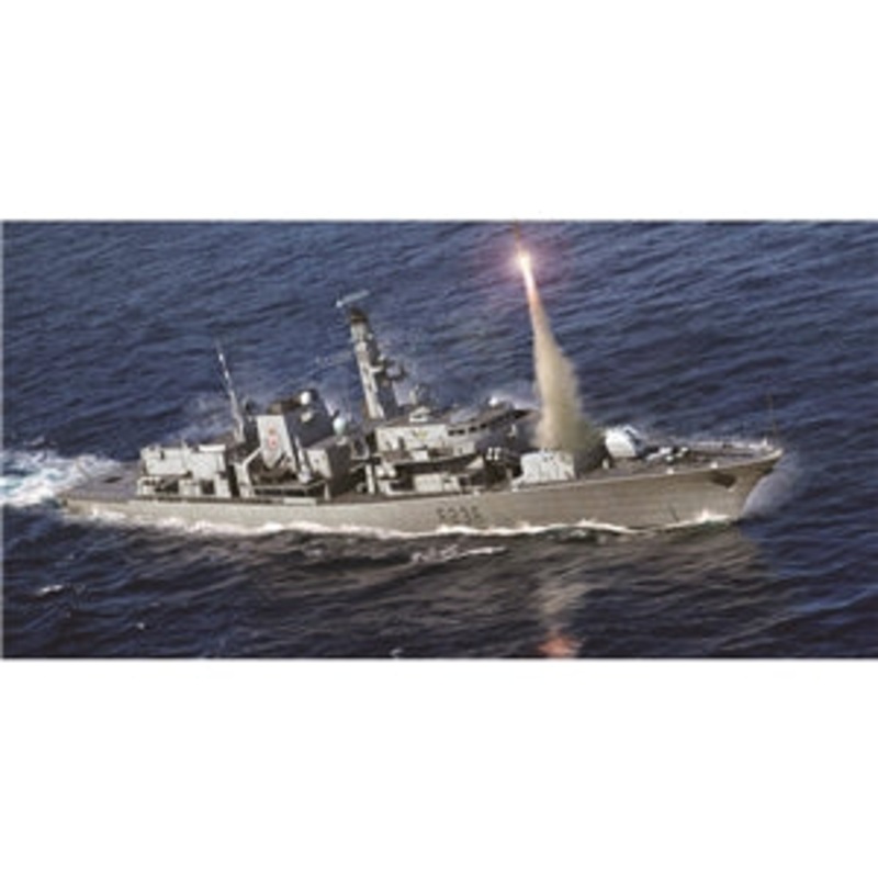 Trumpeter 1:700 06720 HMS Type 23 Frigate – Montrose (F236)