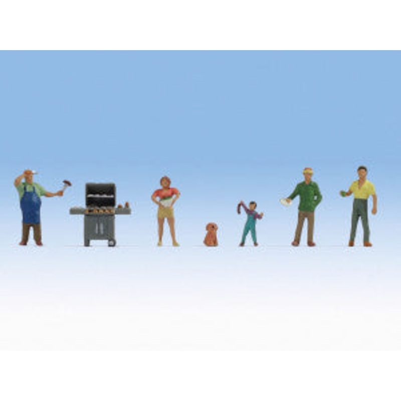 Noch TT:120 N45593 Barbecue Party (5) Figure Set