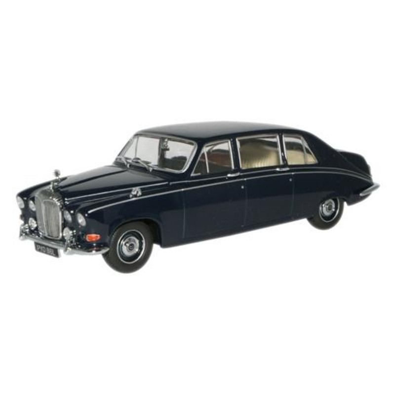 Oxford Diecast Daimler DS420 Limo – 1:43 Scale