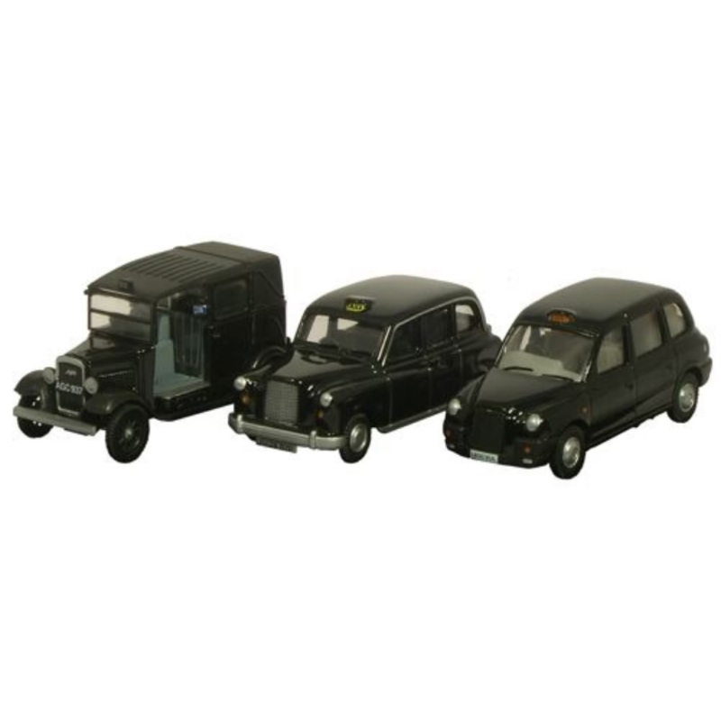 Oxford Diecast Triple Taxi – 1:76 Scale
