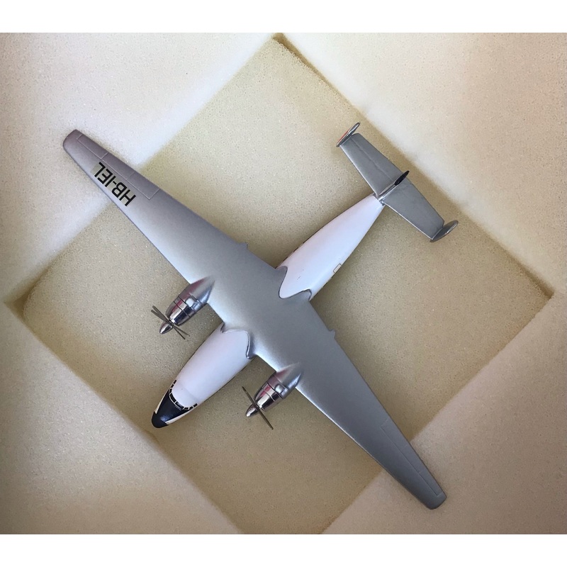 WM Classic Airliners CA 12D Airspeed Ambassdor (Globe Air)