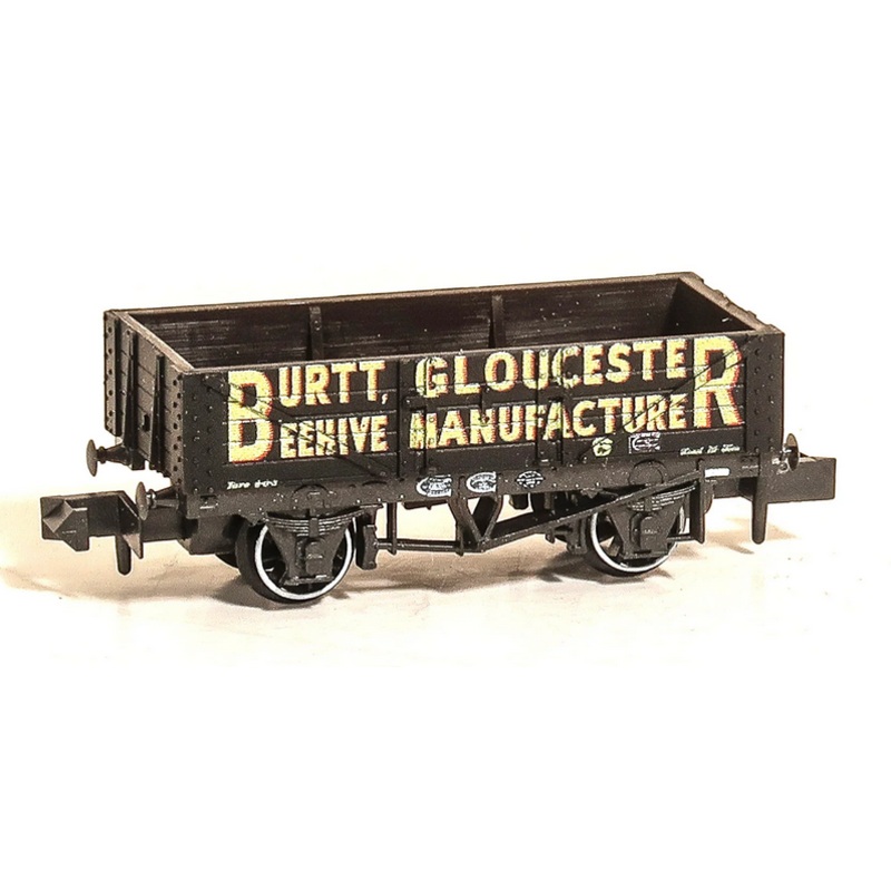 Peco NR-P484 5 Plank, Burtt Gloucester Beehive Manufacturer, No. 6