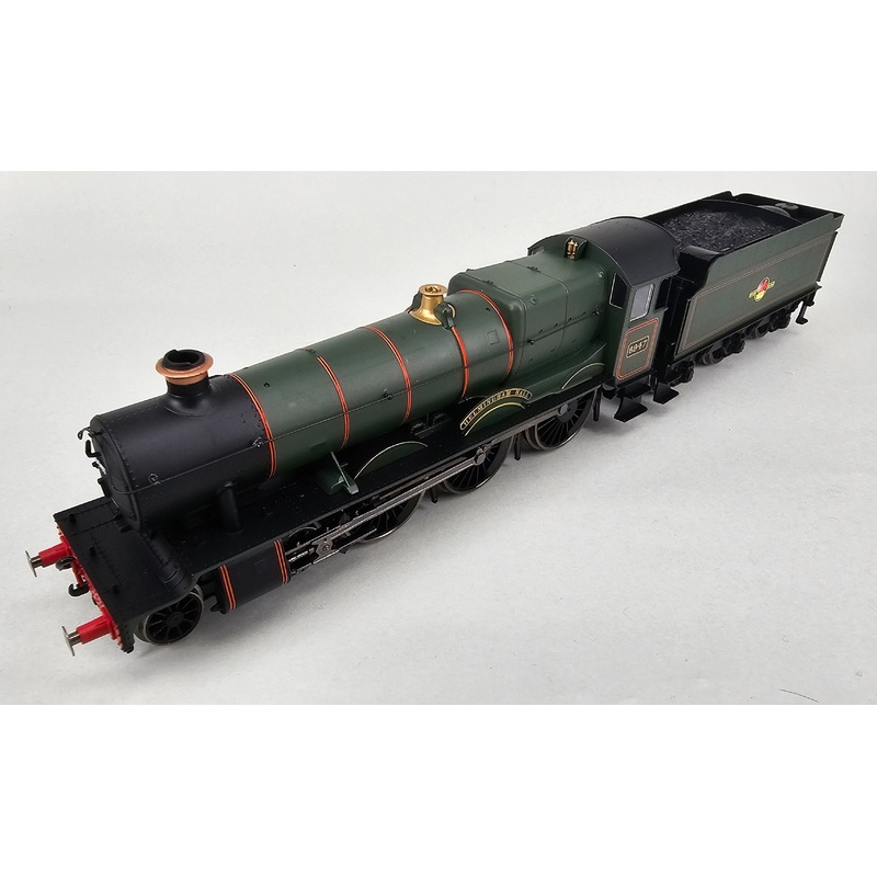 Hornby Railroad R3499 (BR Late) 4-6-0 Class 4900 ‘Helmingham Hall’ No.6947 DCC Ready