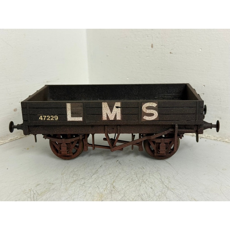 ZW2 A Gauge 10mm Wagon with box
