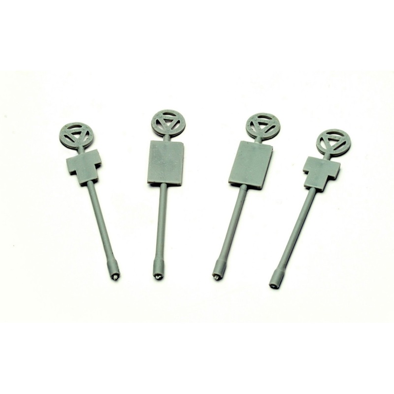 Kitmaster Road Signs (4) Kit