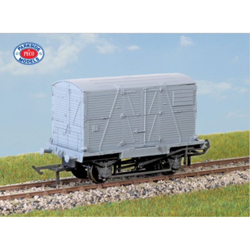 BR ‘Conflat A’ Container Wagon (Diag. 1/067) with BD Container Kit