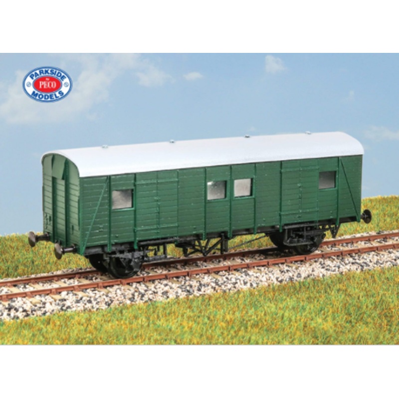Southern (Ex SECR) PMV Parcels Van Kit