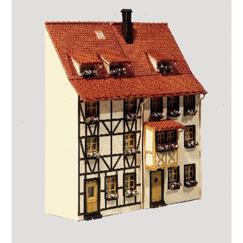 Two Relief Houses Era II Kit