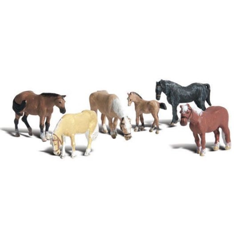 A2141 Scenic Accents – Farm Horses – N Scale