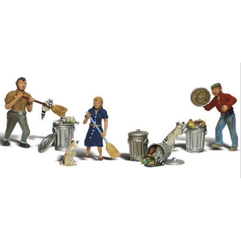 A2158 Scenic Accents – People & Pesky Raccoons – N Scale