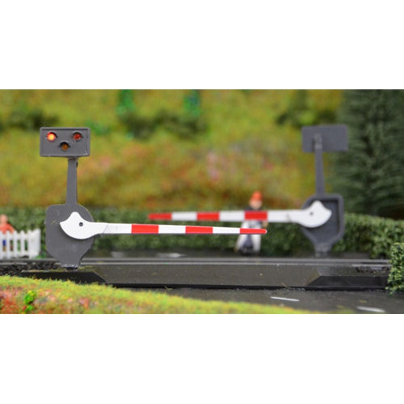 Level Crossing Barrier Set with Light & Sound (N) Pair