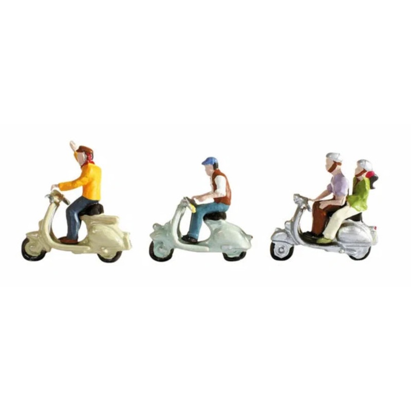 Scooter Riders (3) Figure Set