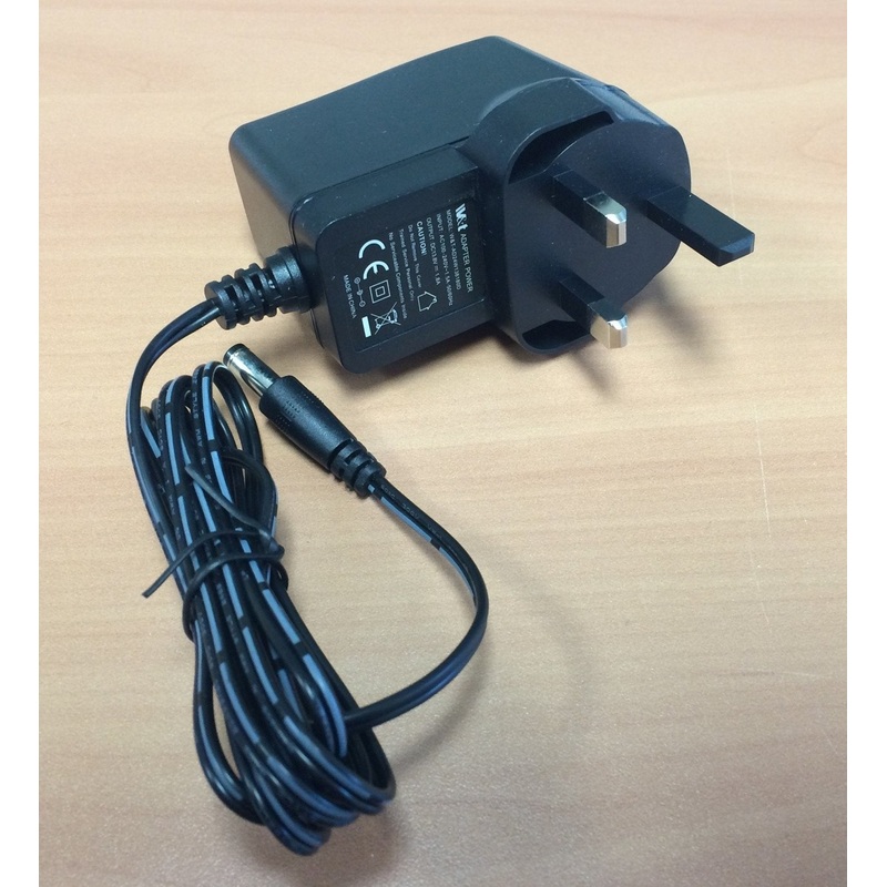 P114-UK 24V NCE Power Cab Power Supply