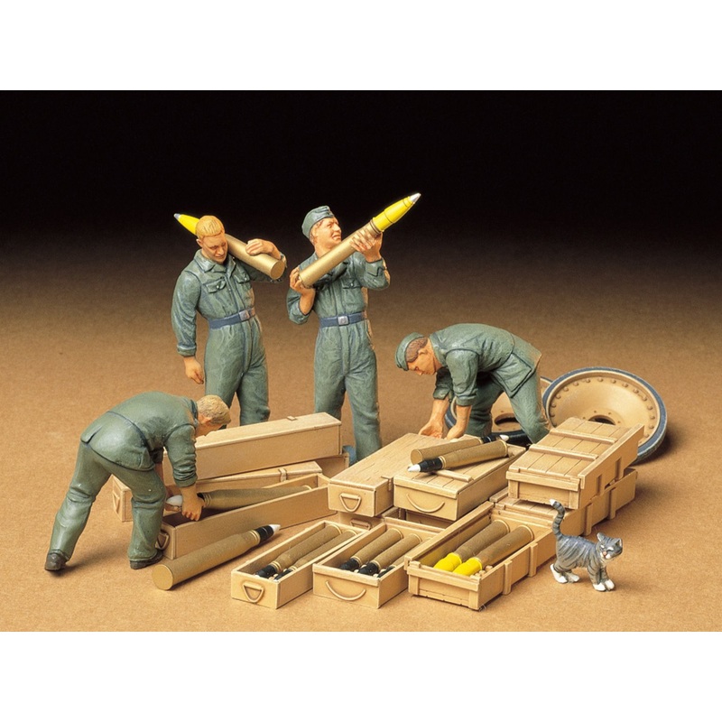 1/35 Military Miniature Series no.188 German Tank Ammo-Loading Crew Kit