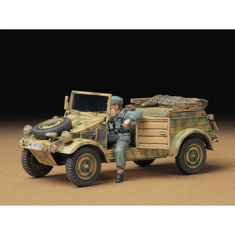 1/35 Military Miniature Series no.213 German Kbelwagen Type 82 Kit