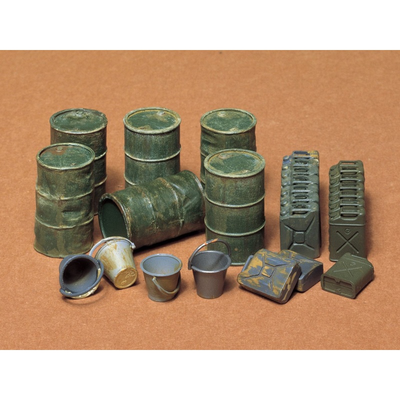 1/35 Military Miniature Series no.26 Jerry Can Set Kit