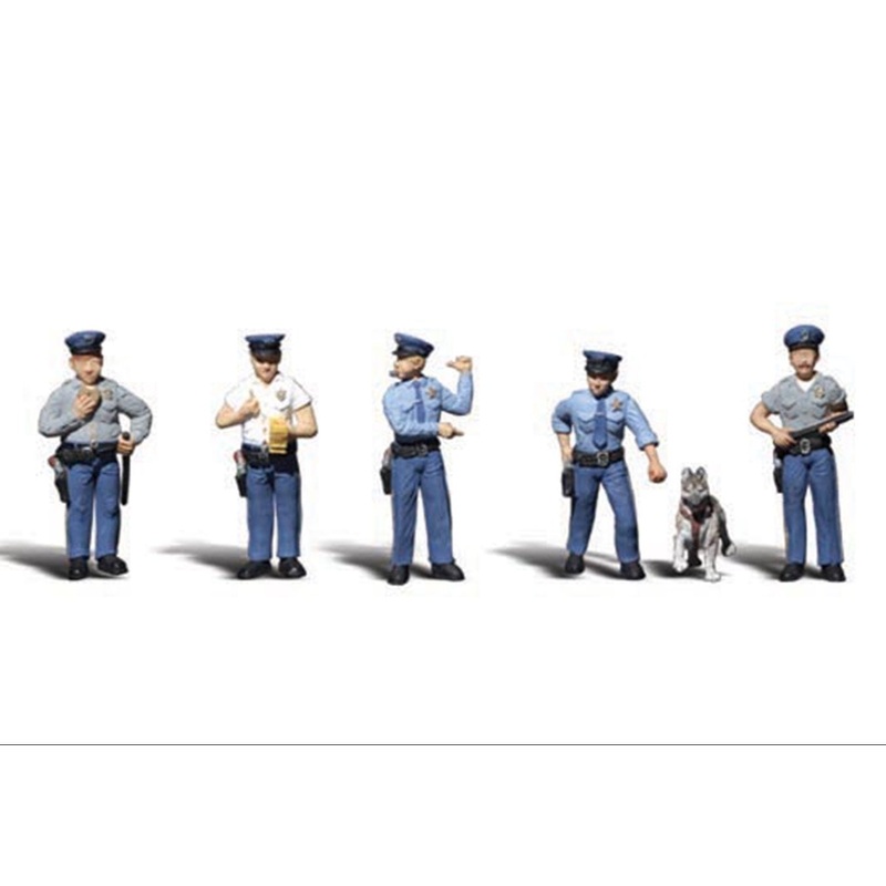 A2736 Woodland Scenics – O Gauge Policemen