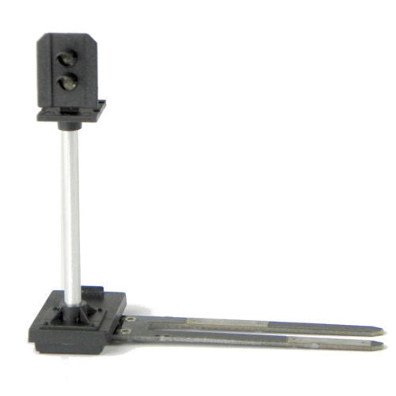 DCC Signal Caution Shunting