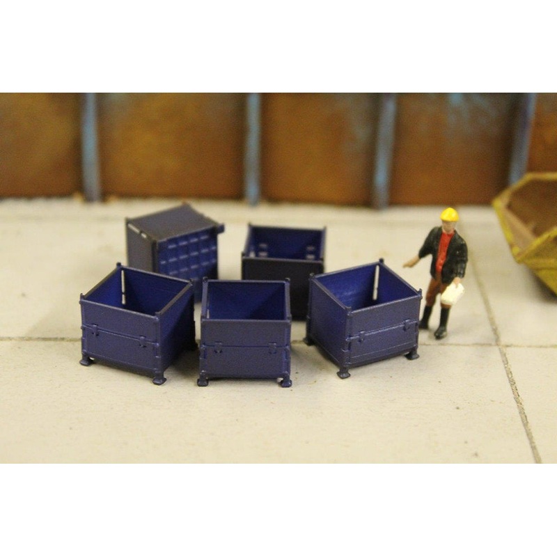 5 x Blue Stillage Containers