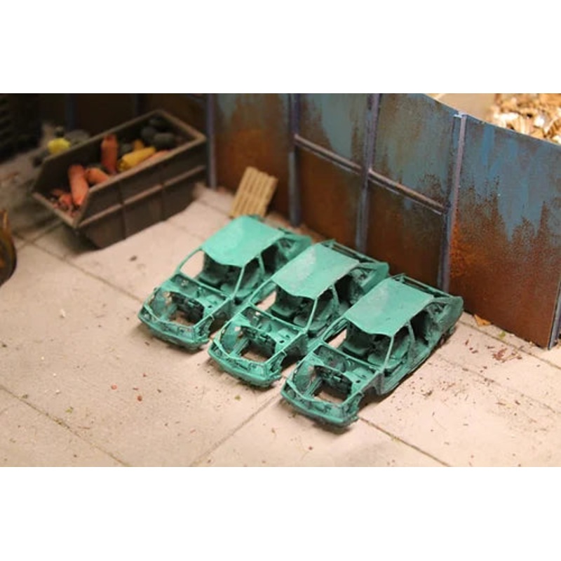 Scrap Car Gutted – VAUXHALL GREEN – Pack of 3