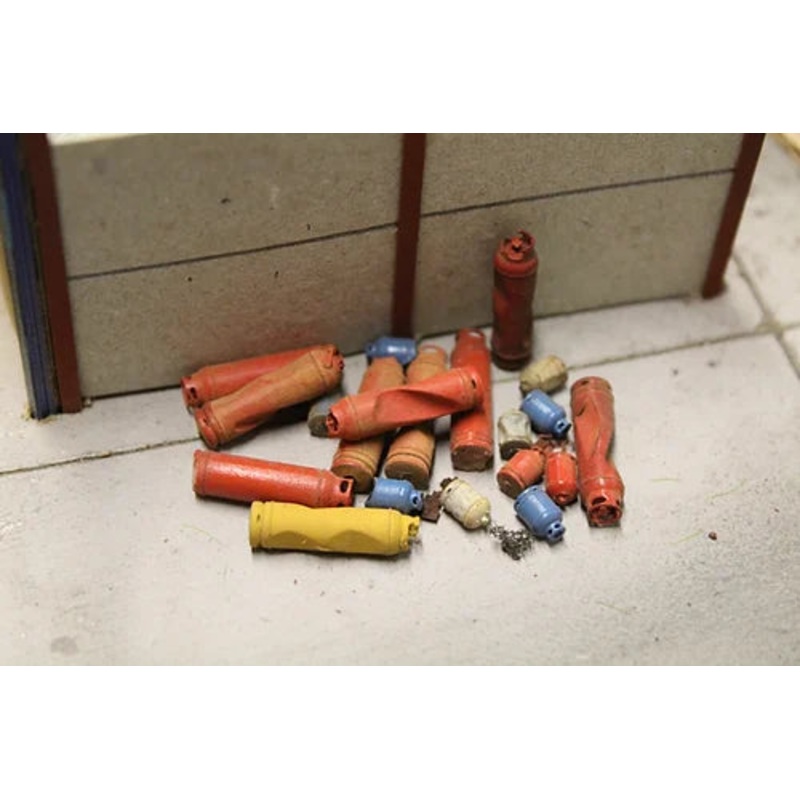Scrap Gas Bottles – Pack of 10
