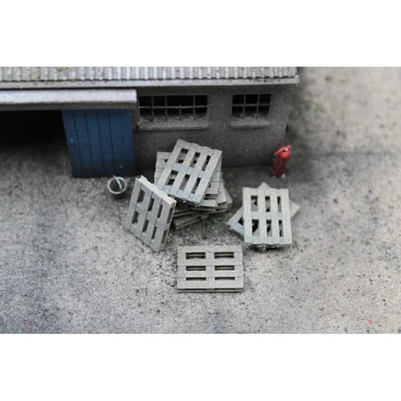 Wooden Pallets – UNPAINTED – Pack of 10