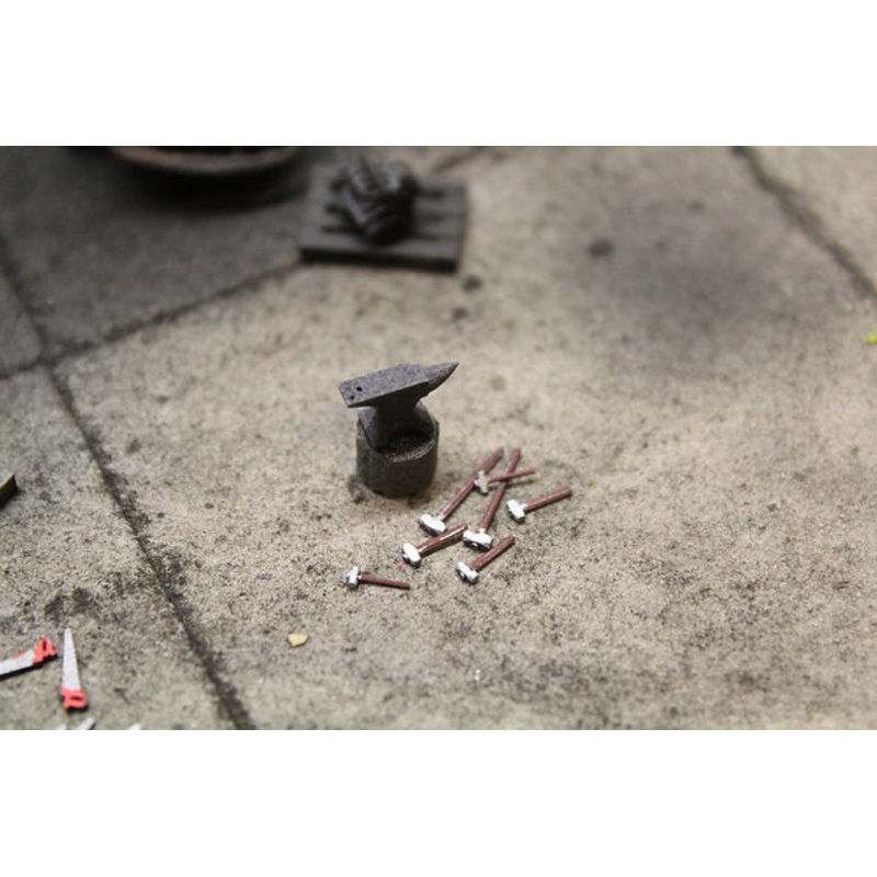 Anvil and Hammers – Workshop Tools OO 1/76