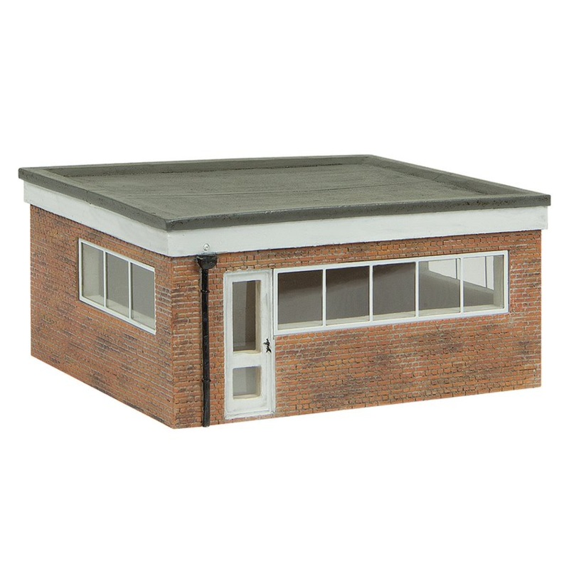 Shunter’s Hut White