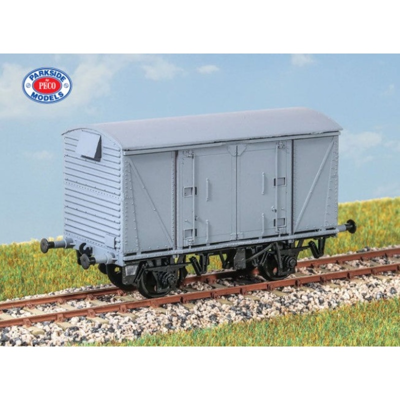 BR ‘Vanwide’ with Air Brake FAT19