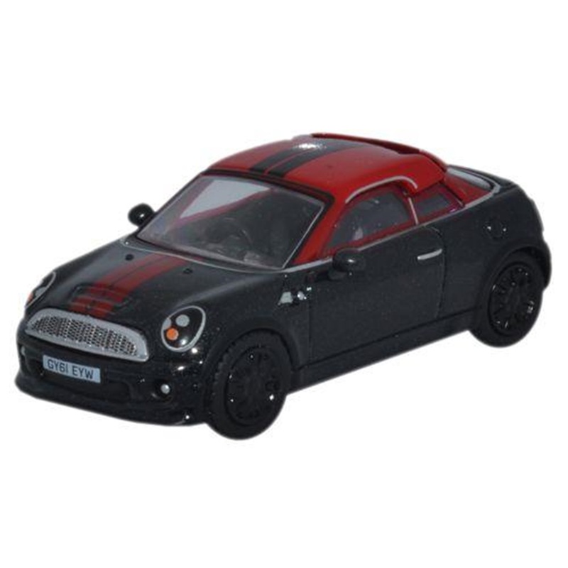 BMW Mini in Midnight black & red